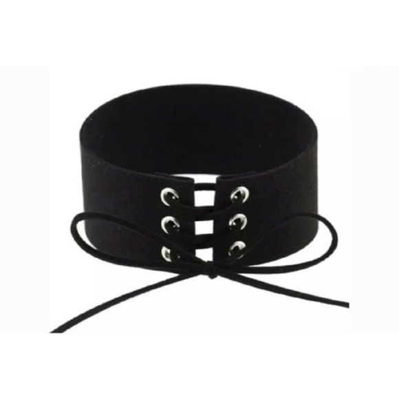 NWOT Sexy Kim Choker. - Picture 3 of 4